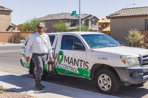 Iron Mantis Pest Control